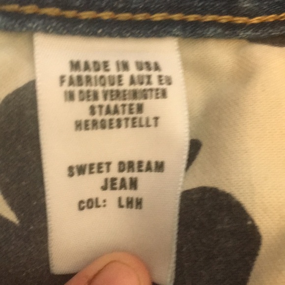 LIKE NEW Lucky brand regular inseam blue jeans - Picture 7 of 13